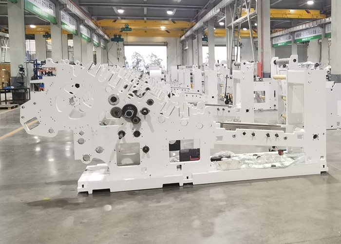 Maszyna do produkcji toreb papierowych z recyklingu o kwadratowym dnie 30 sztuk / min