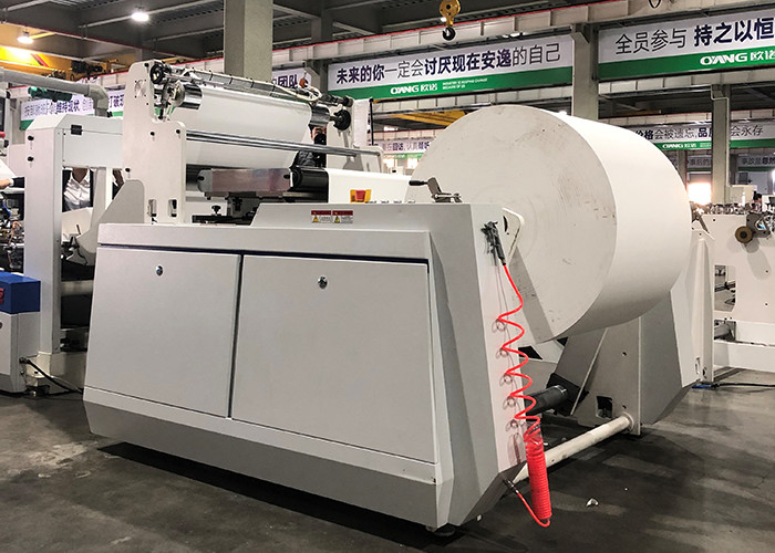 Dno kwadratowe 150 sztuk / min Maszyna do produkcji toreb papierowych 770 mm